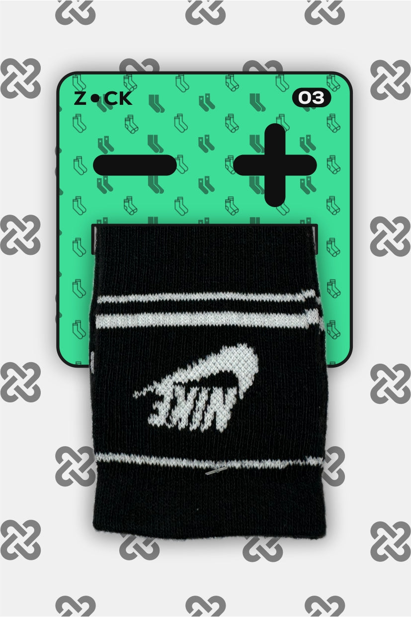 NIKE THREE LINE NEGRO