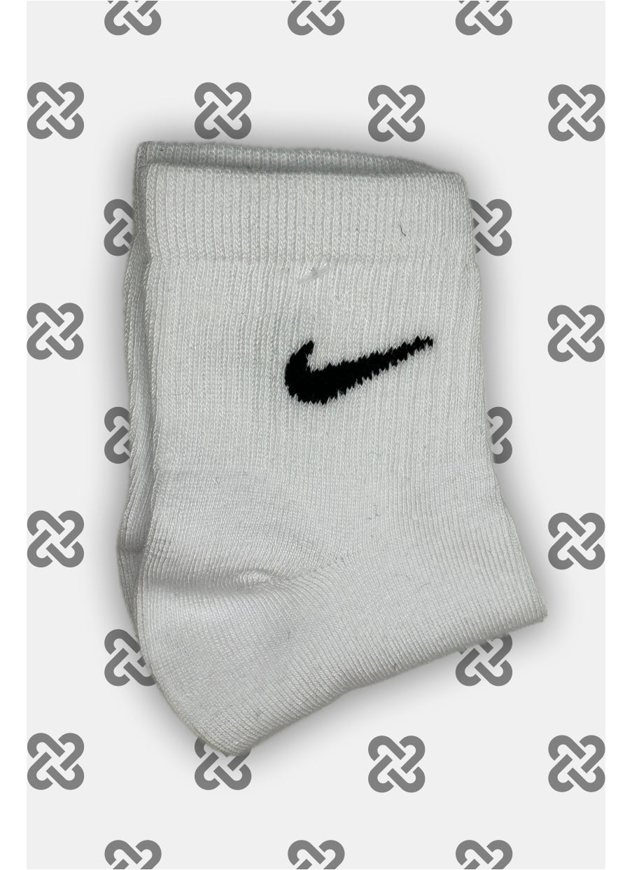 NIKE SOLID WHITE NBC