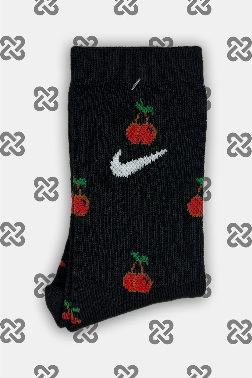 NIKE CHERRY FULLNEGRO